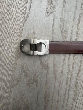 Ferragamo men’s brown belt